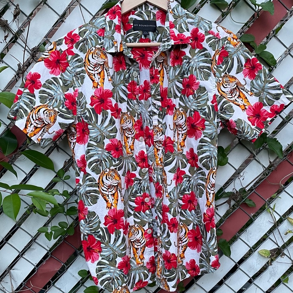Button up tee